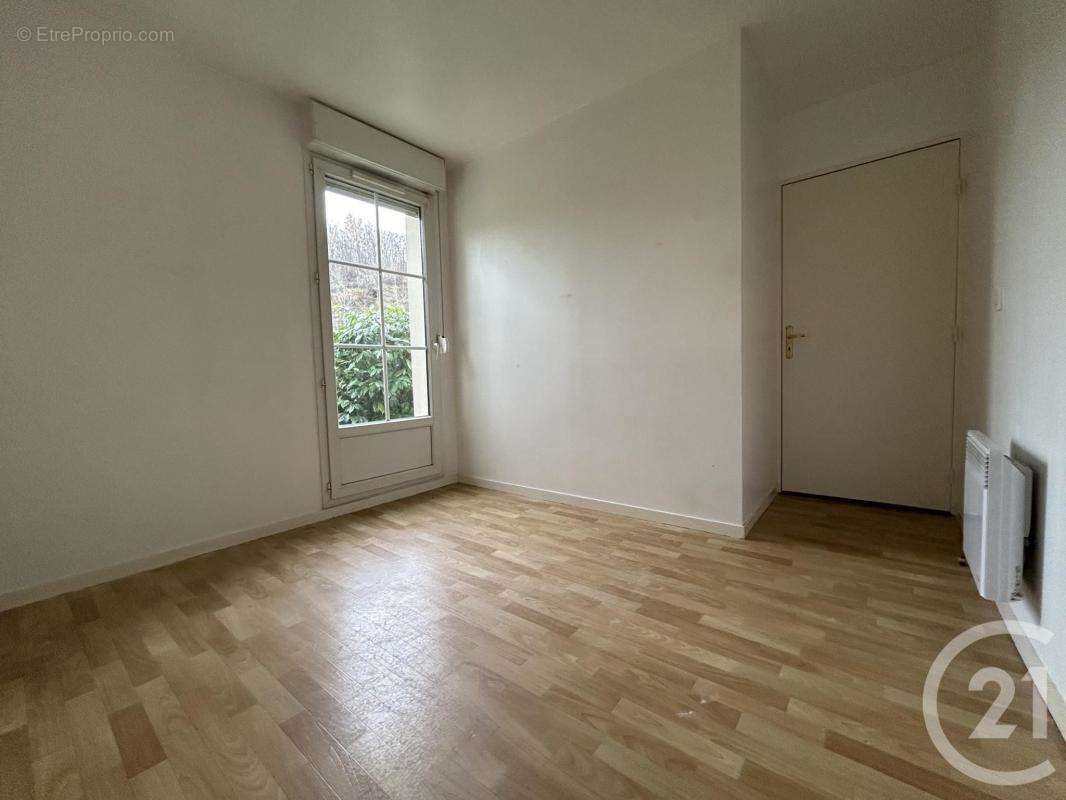 Appartement à VERNEUIL-EN-HALATTE