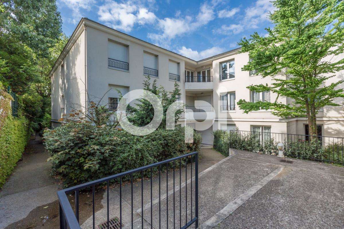 Appartement à NOGENT-SUR-MARNE