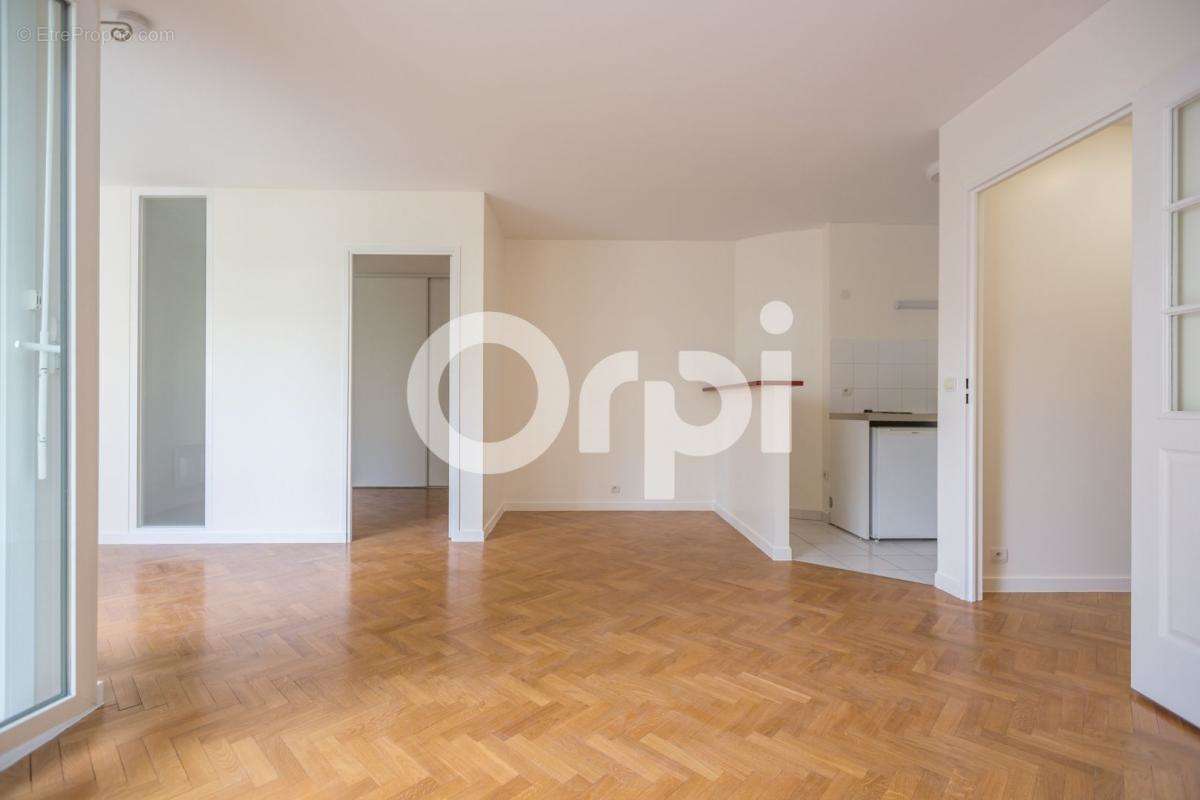 Appartement à NOGENT-SUR-MARNE