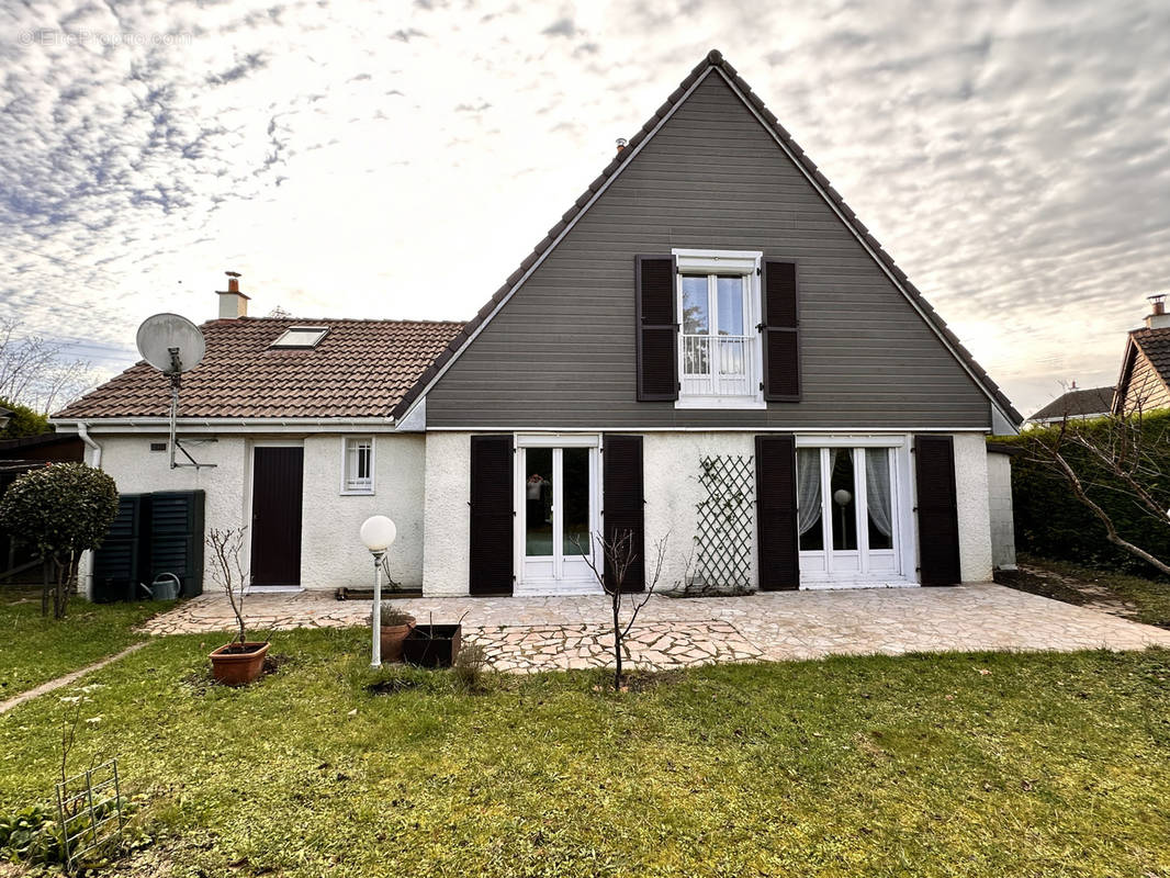 Maison à CHELLES