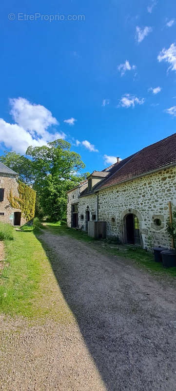 Maison à BRASSY