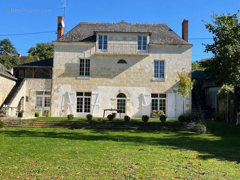 Maison à AZAY-LE-RIDEAU