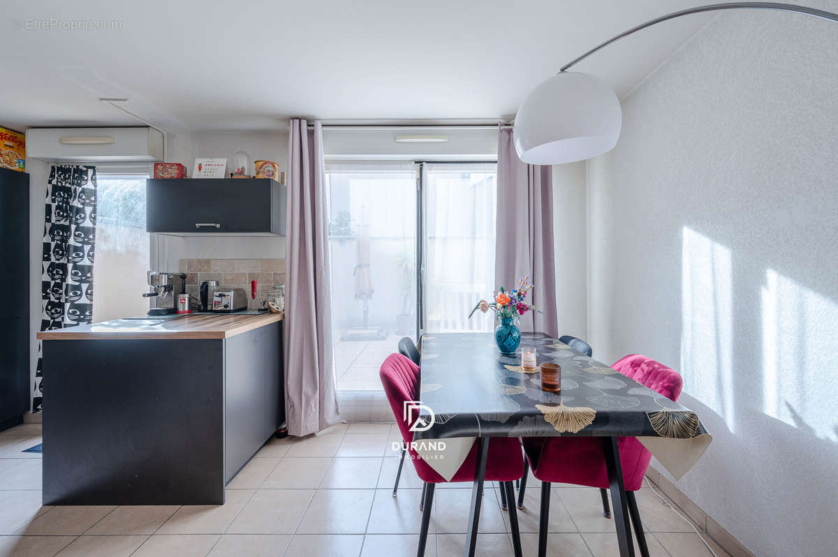 Appartement à MARSEILLE-2E