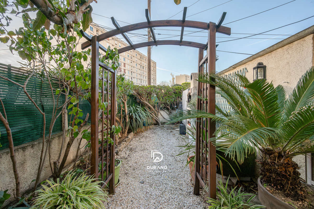 Appartement à MARSEILLE-13E