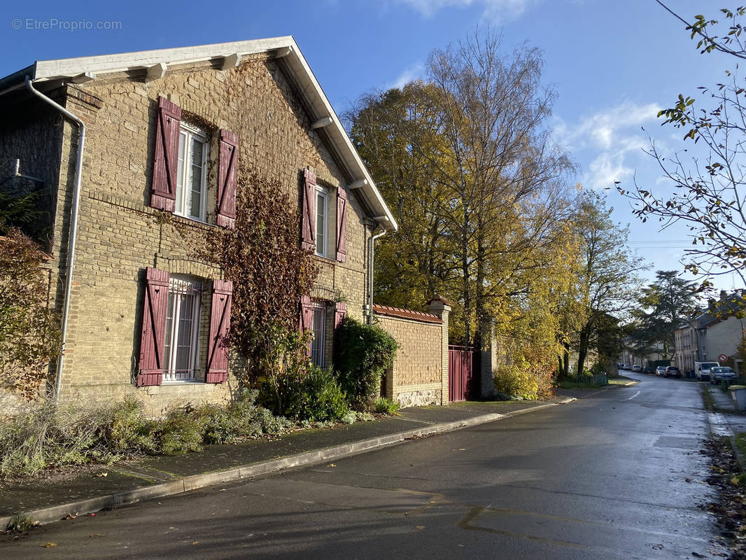 Maison à BETHENIVILLE