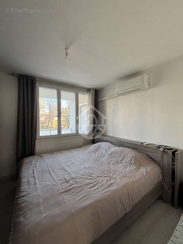 Appartement à BOURG-LES-VALENCE