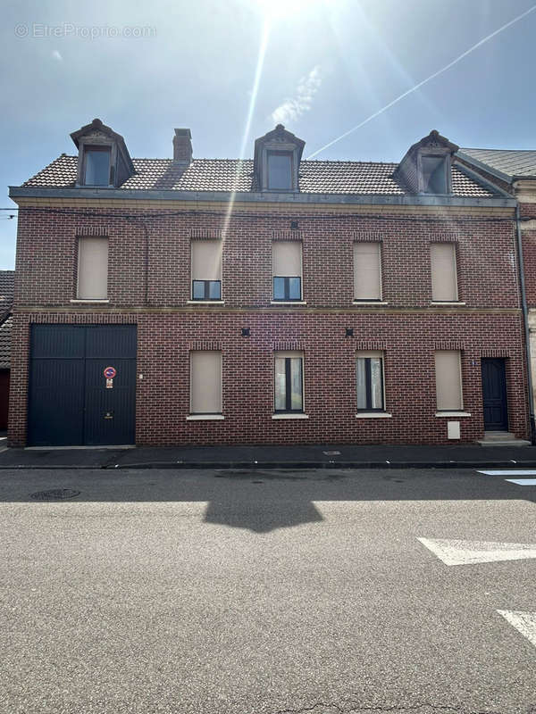 Maison à VILLERS-BRETONNEUX