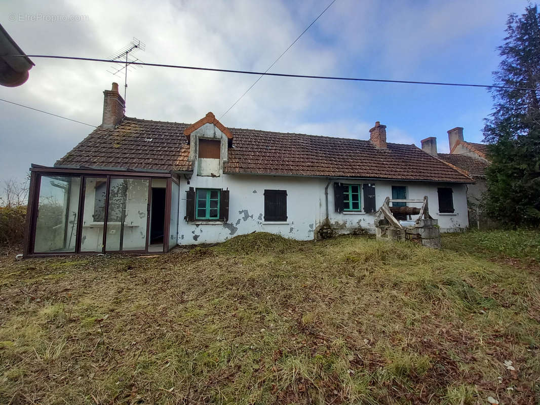 Maison à COSSAYE