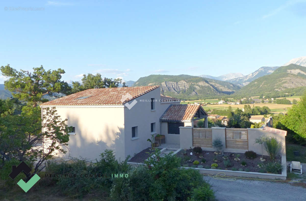 Maison à DIGNE-LES-BAINS