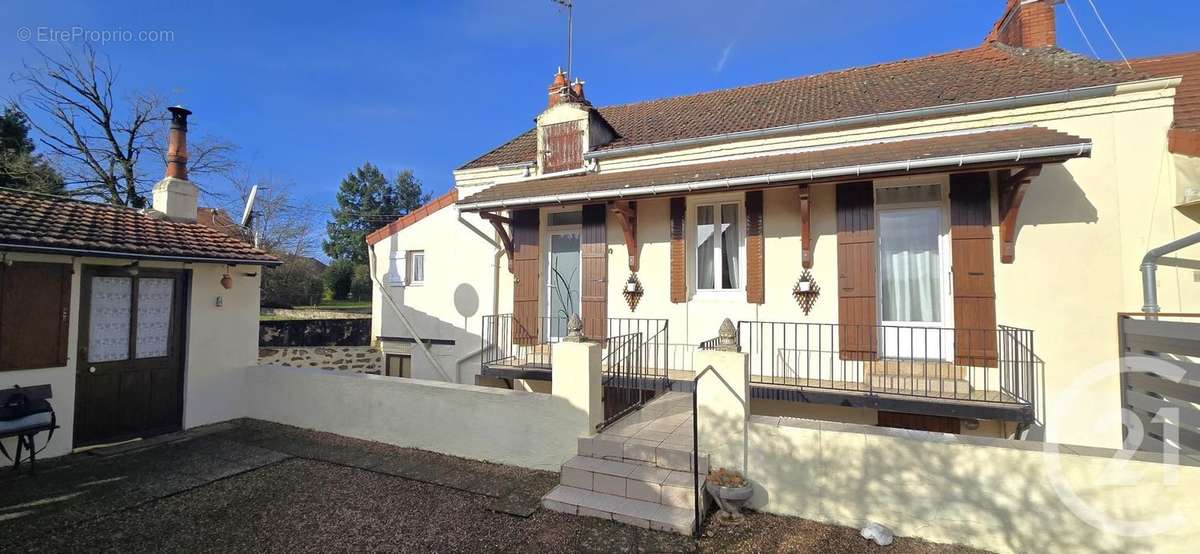 Maison à LE CREUSOT