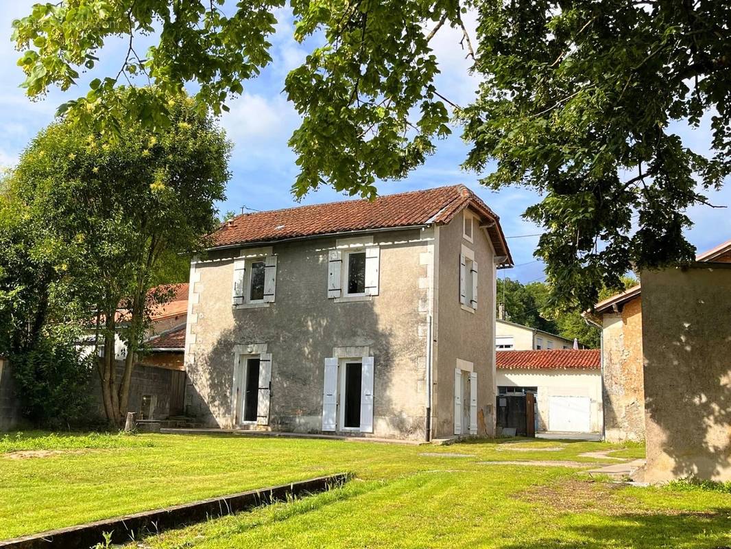 Maison à RIBERAC