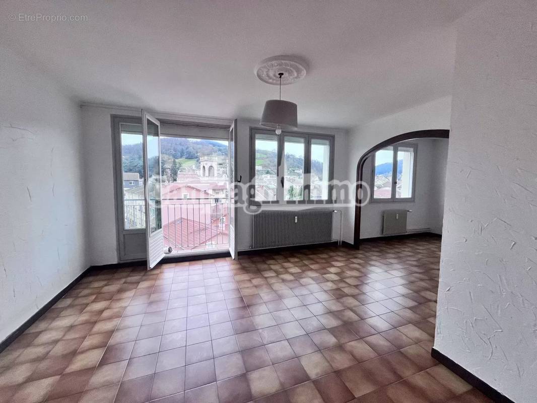 Appartement à TARARE