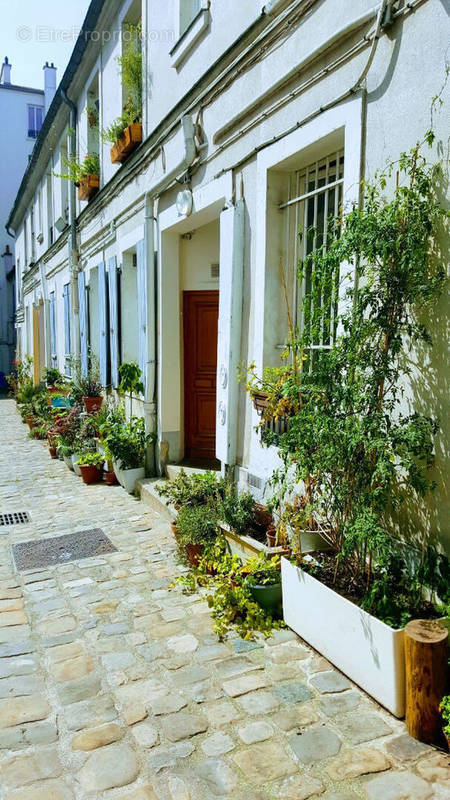 Appartement à PARIS-20E