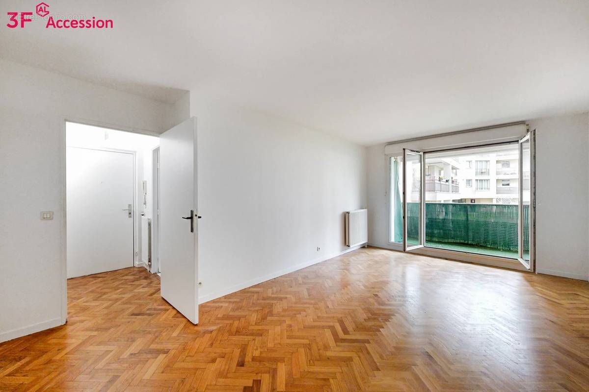 Appartement à SURESNES