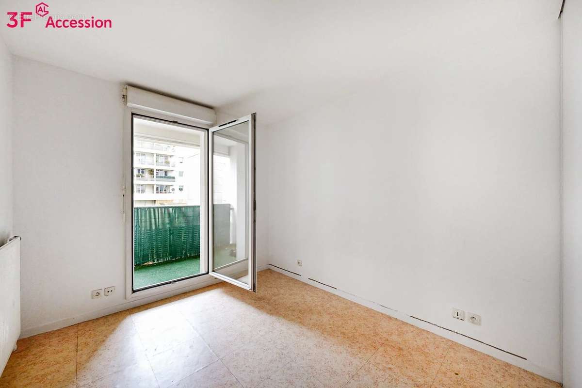 Appartement à SURESNES