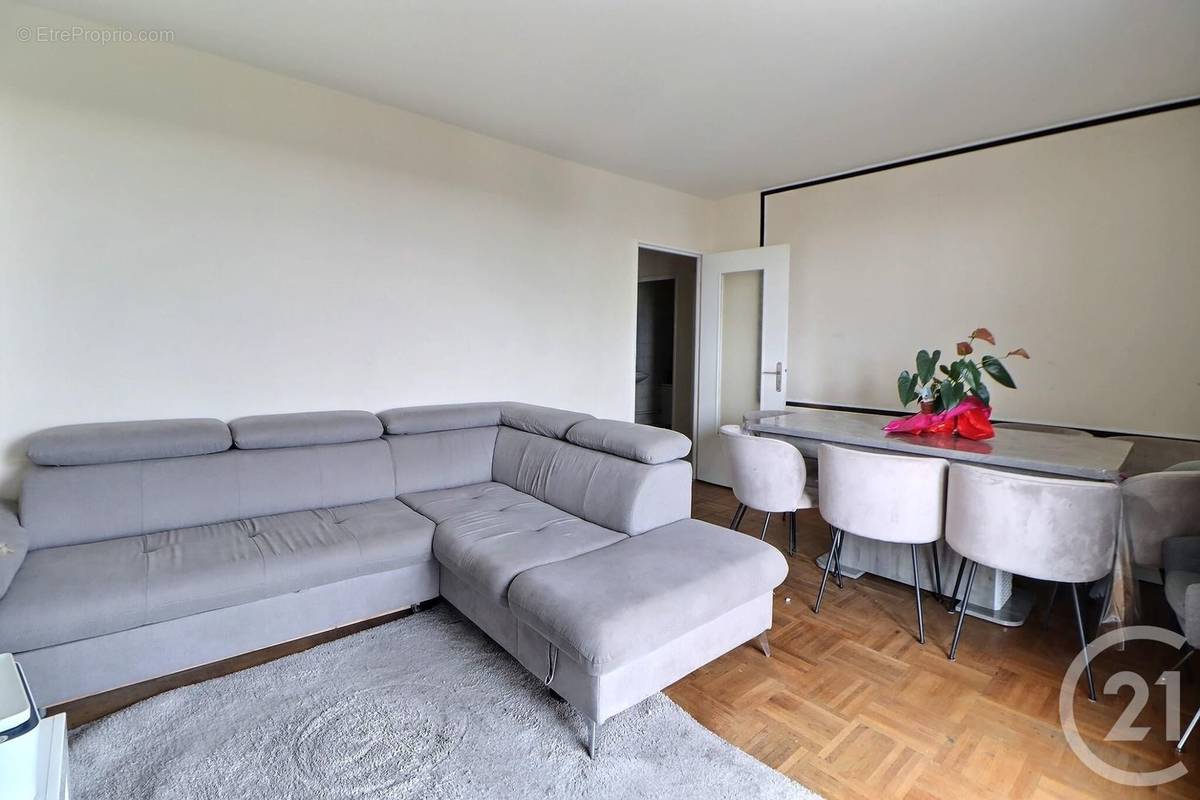 Appartement à AULNAY-SOUS-BOIS