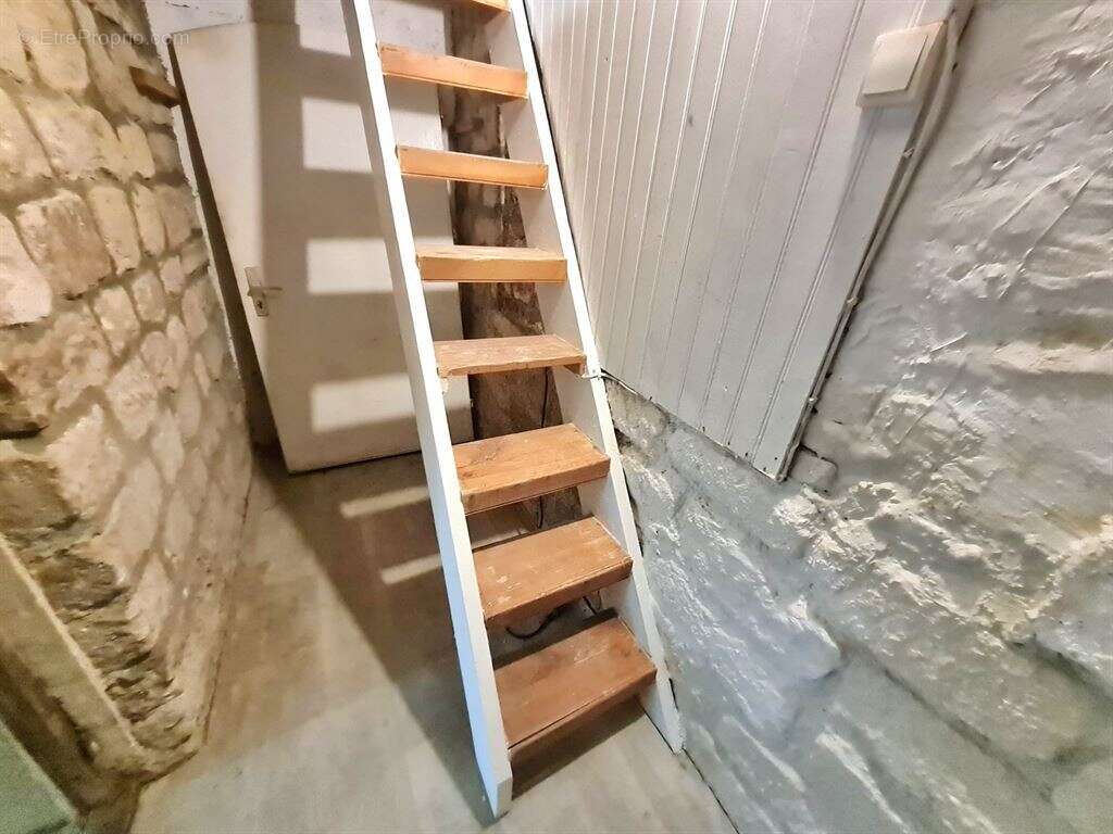 Appartement à PARIS-20E