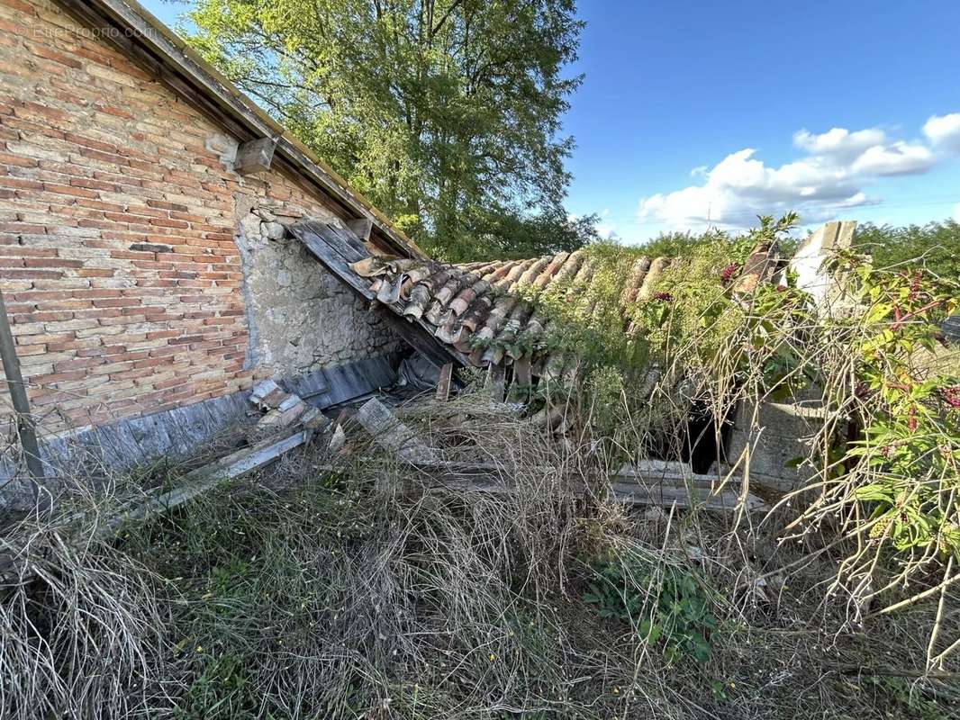 Maison à REIGNAC