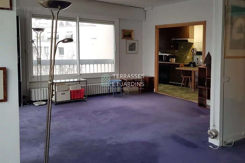 Appartement à PARIS-19E