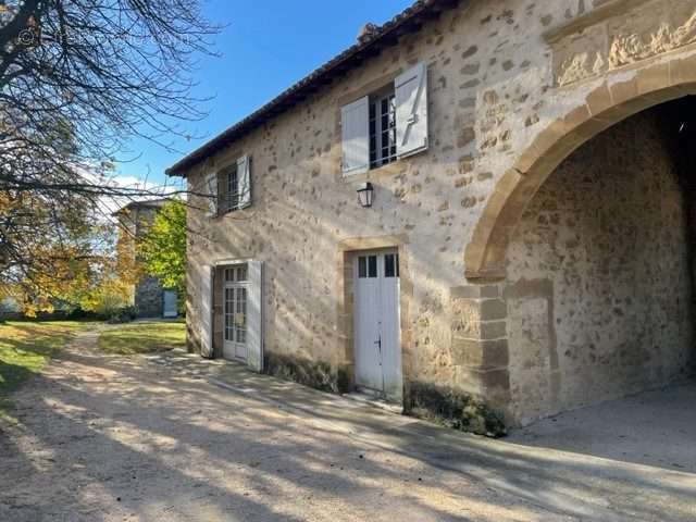 Autre à CHAVANNES