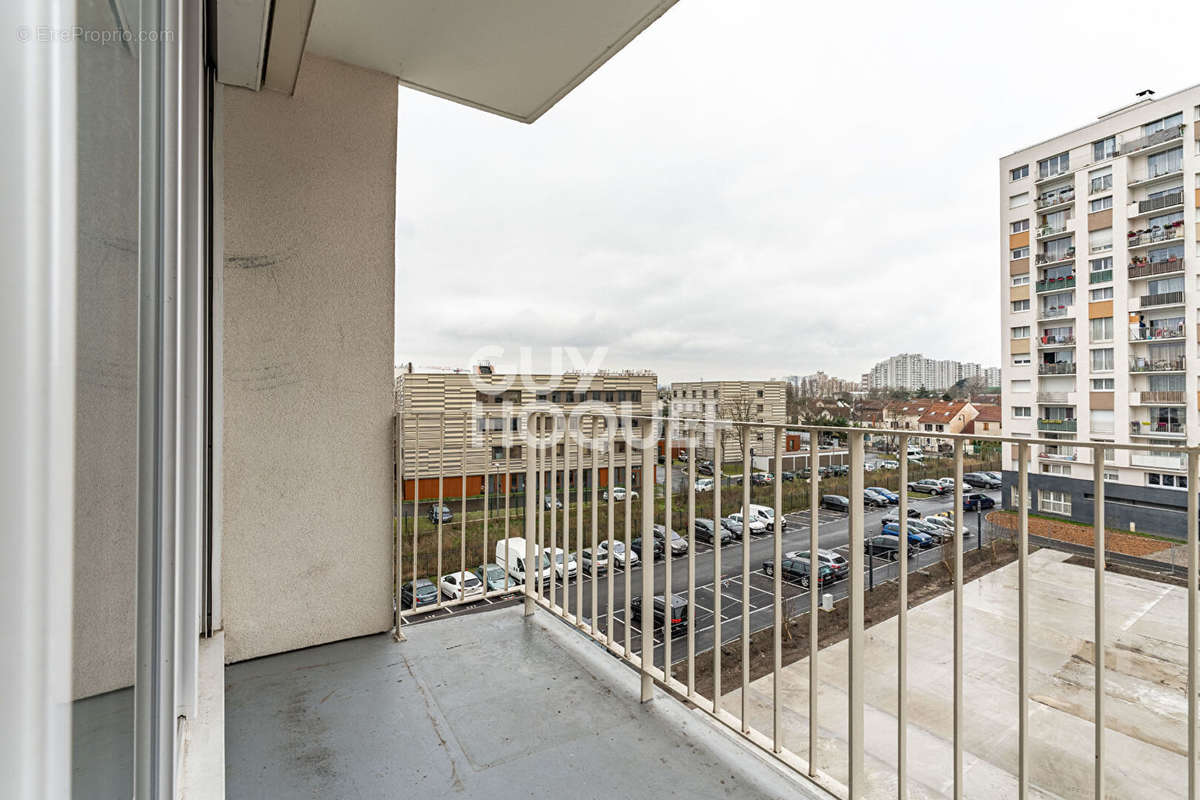 Appartement à EPINAY-SUR-SEINE