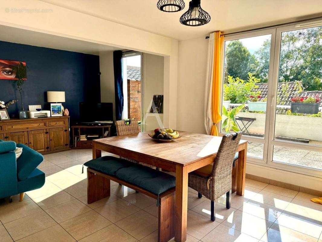 Appartement à ROISSY-EN-BRIE