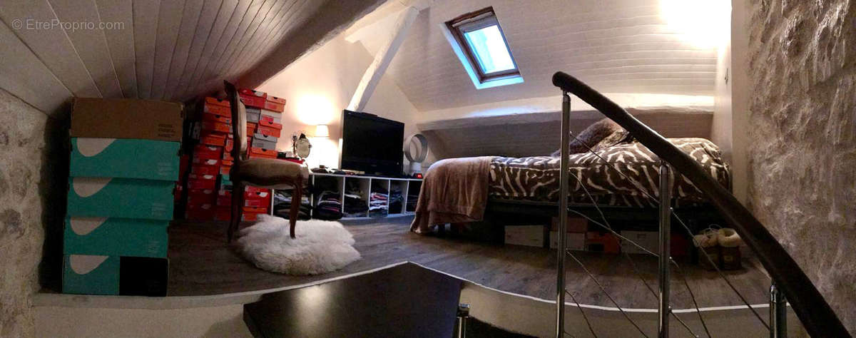 Appartement à NANTERRE