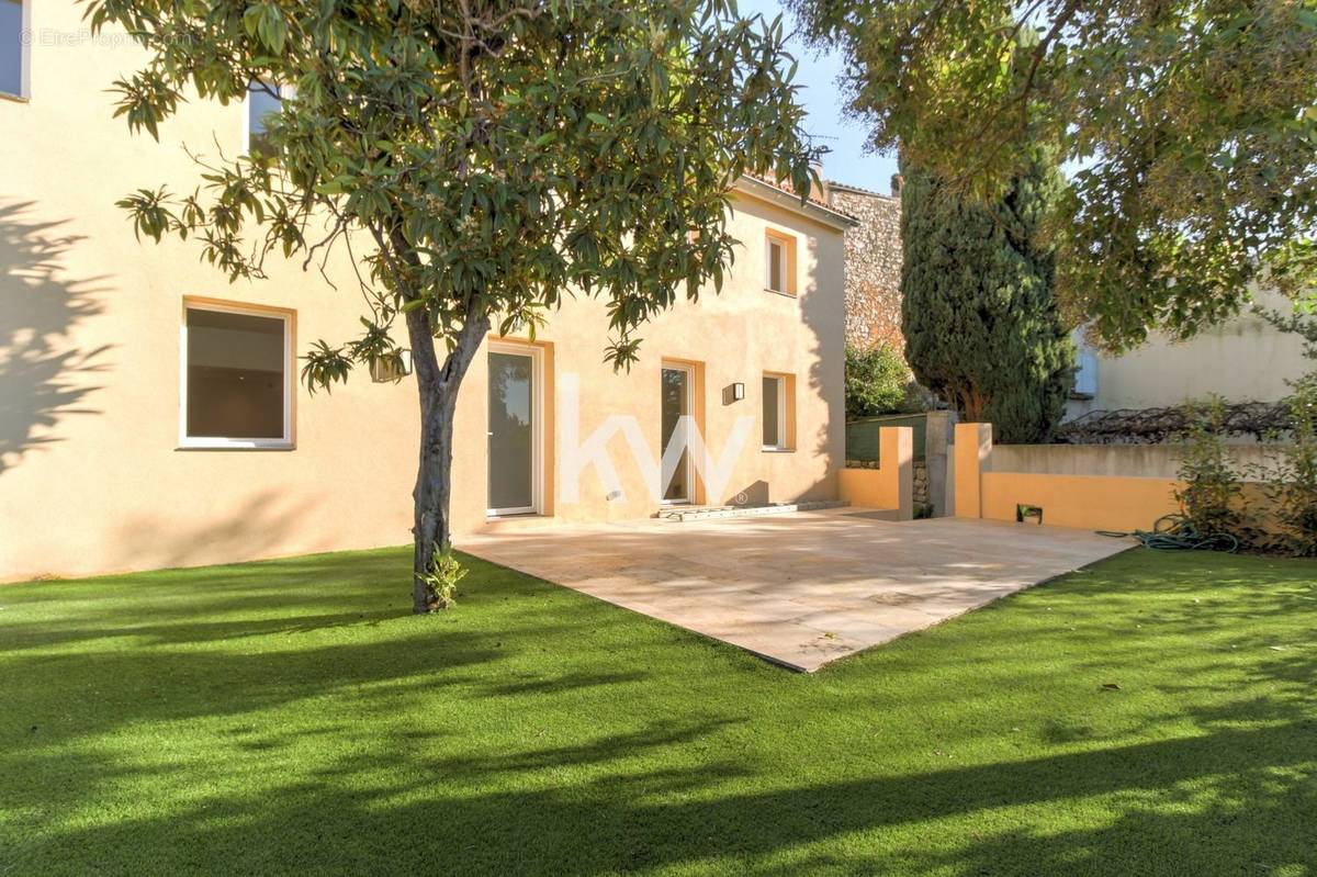 Maison à LA COLLE-SUR-LOUP