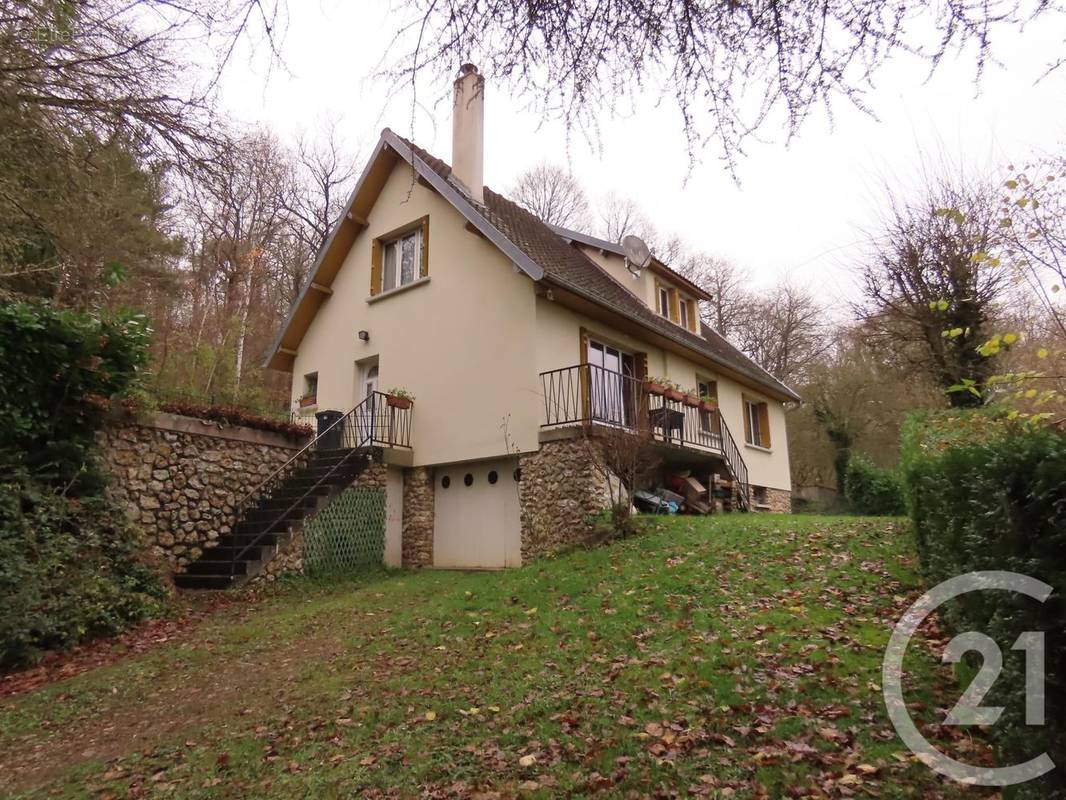 Maison à BERNAY