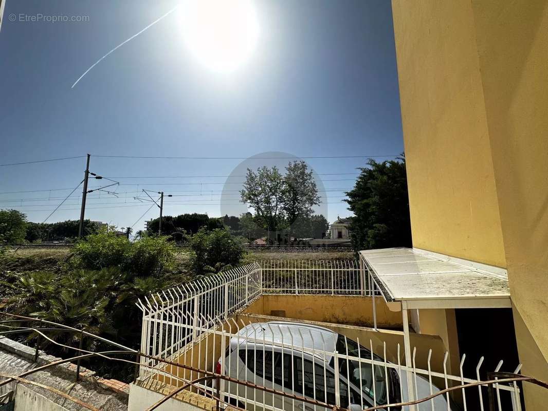 Appartement à MENTON