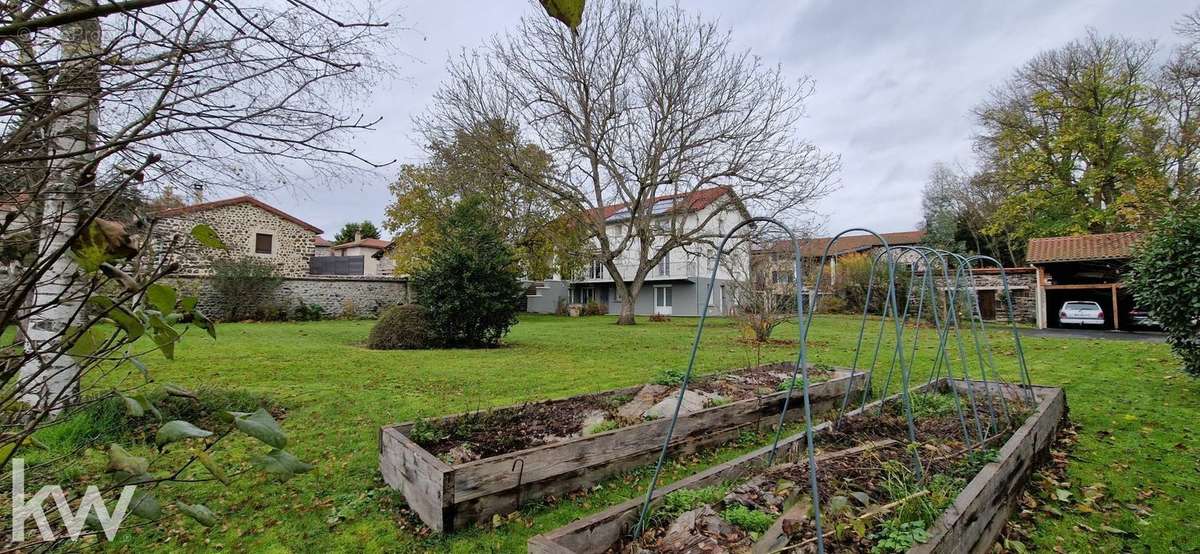 Maison à COUBON