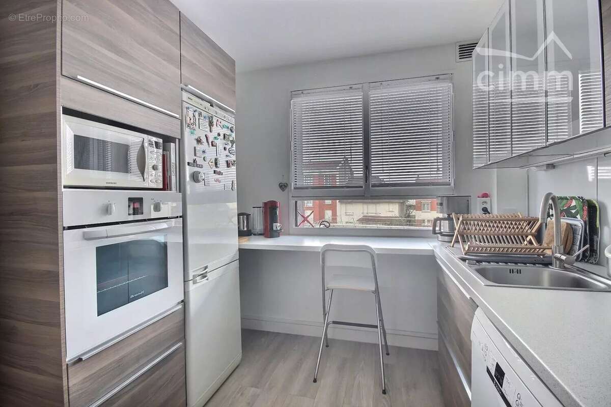 Appartement à BOIS-COLOMBES