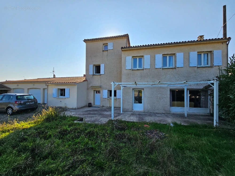 Maison à SAINT-SATURNIN