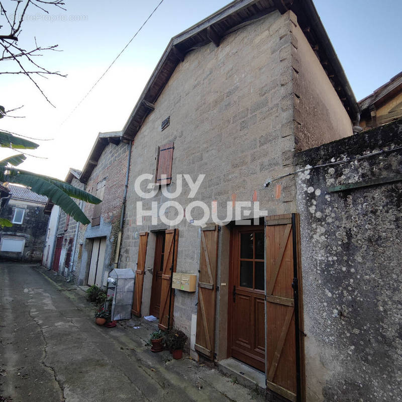 Maison à GRENADE-SUR-L&#039;ADOUR