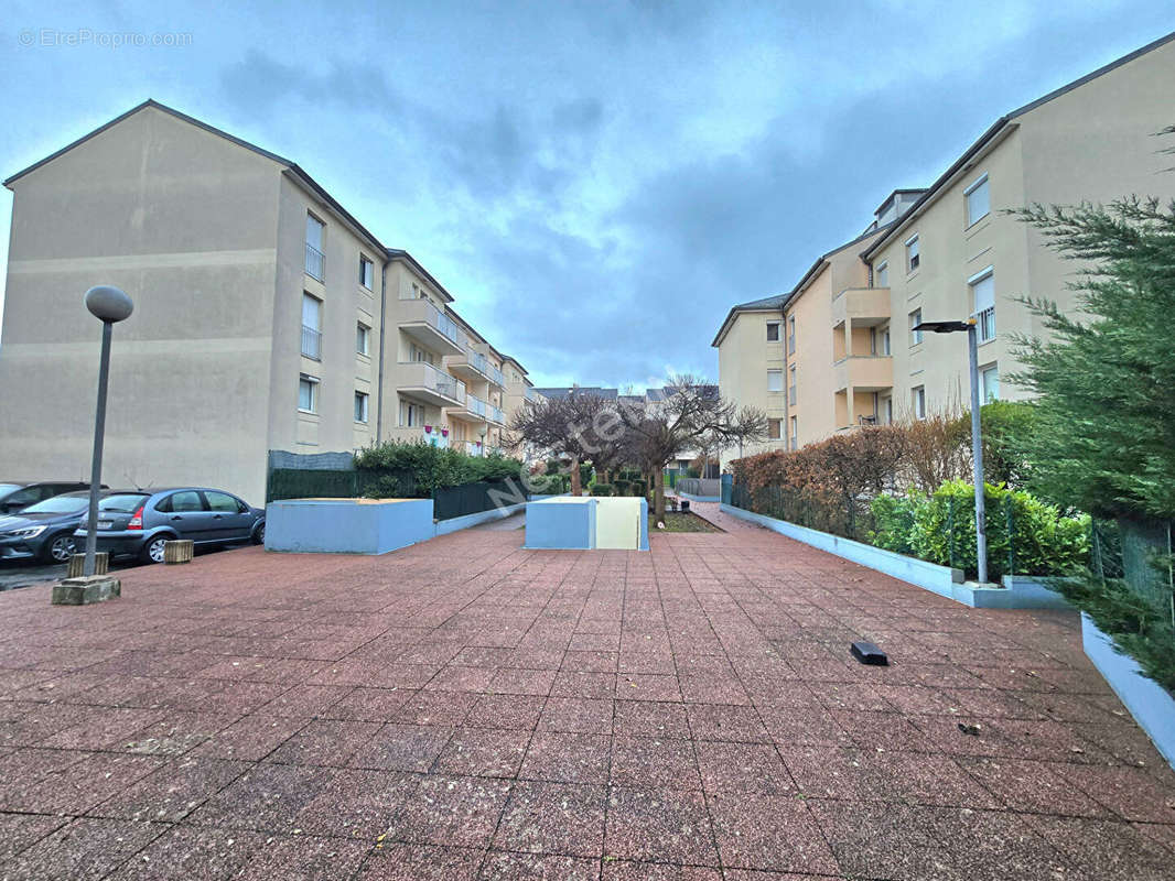 Appartement à LIVRY-GARGAN