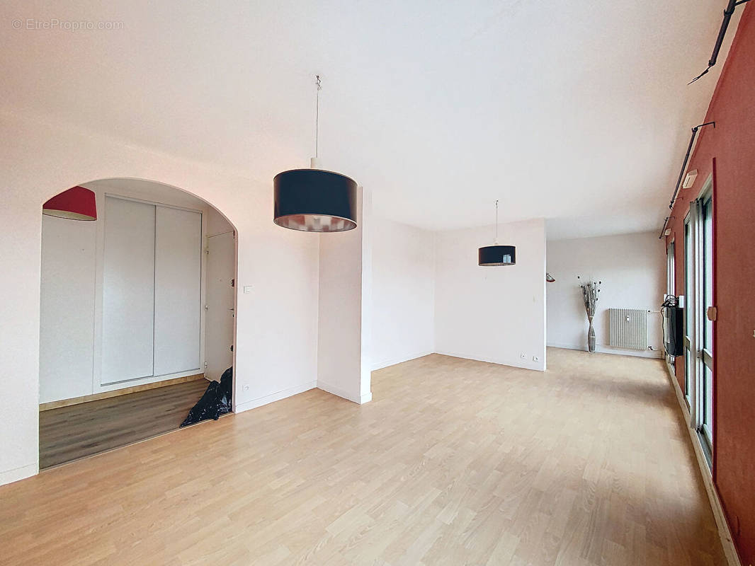 Appartement à JOUE-LES-TOURS