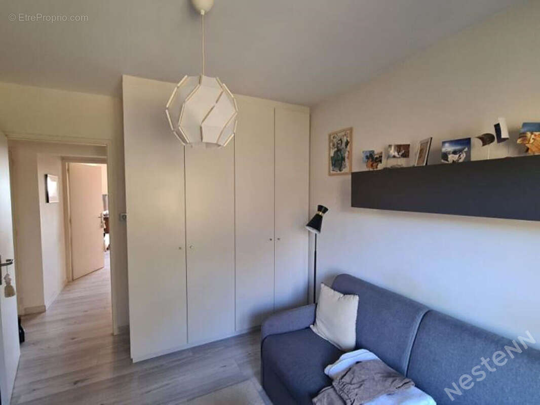 Appartement à VILLENEUVE-LES-AVIGNON