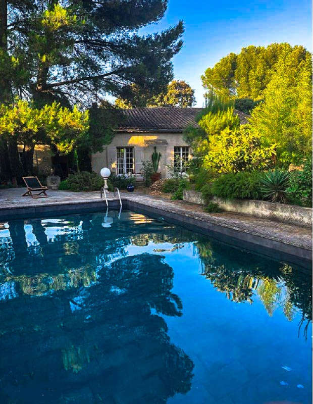 Maison à VILLENEUVE-LES-AVIGNON