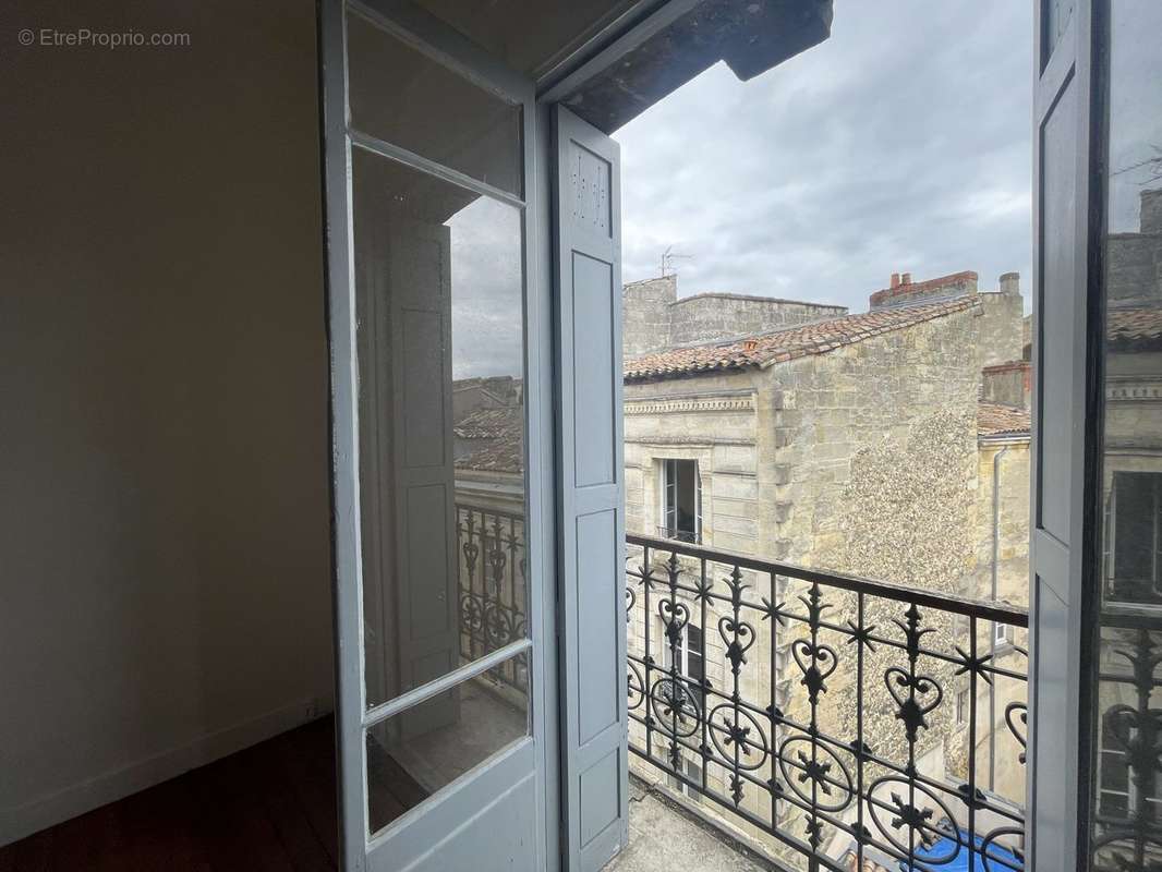 Appartement à BORDEAUX