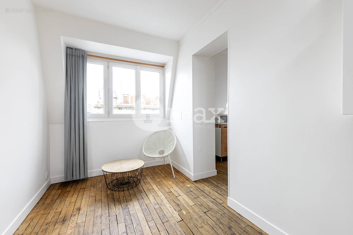 Appartement à LEVALLOIS-PERRET