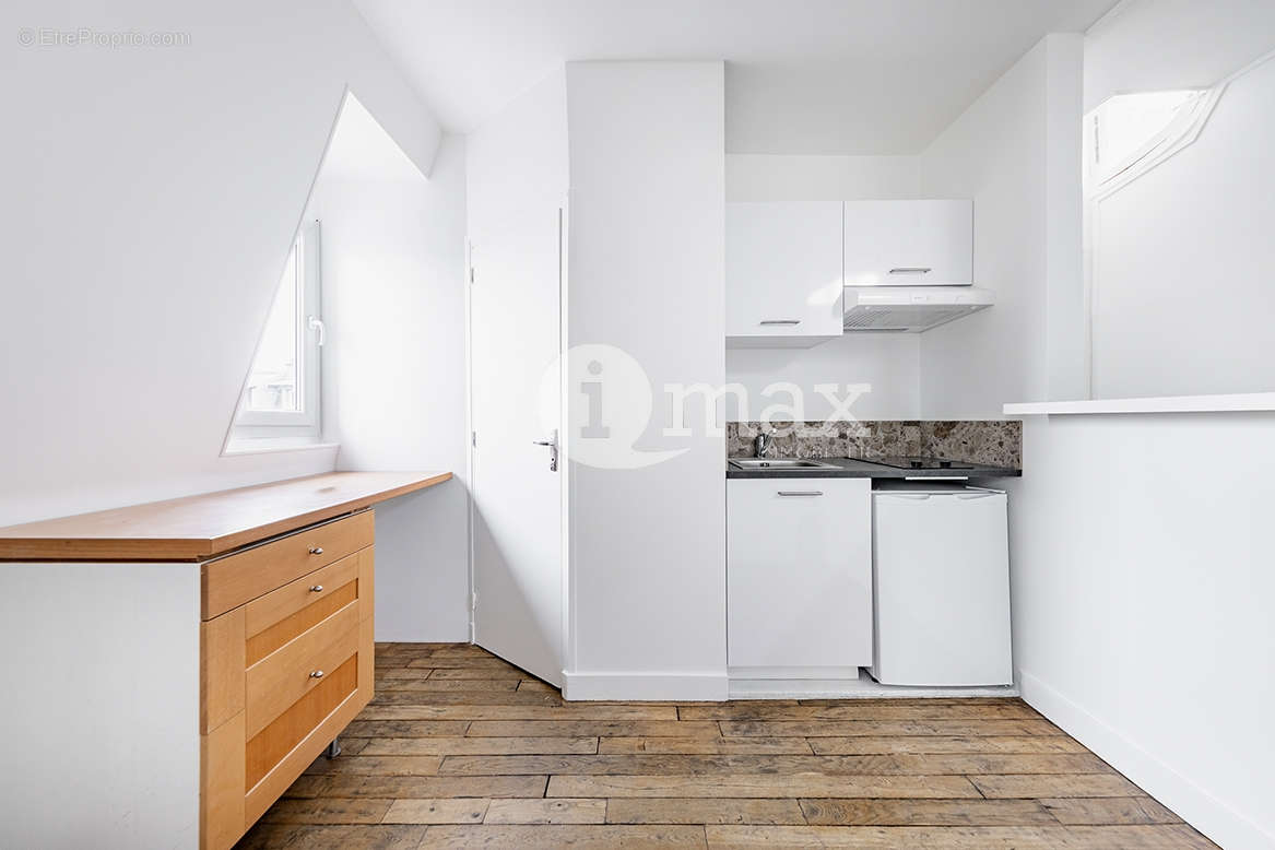 Appartement à LEVALLOIS-PERRET