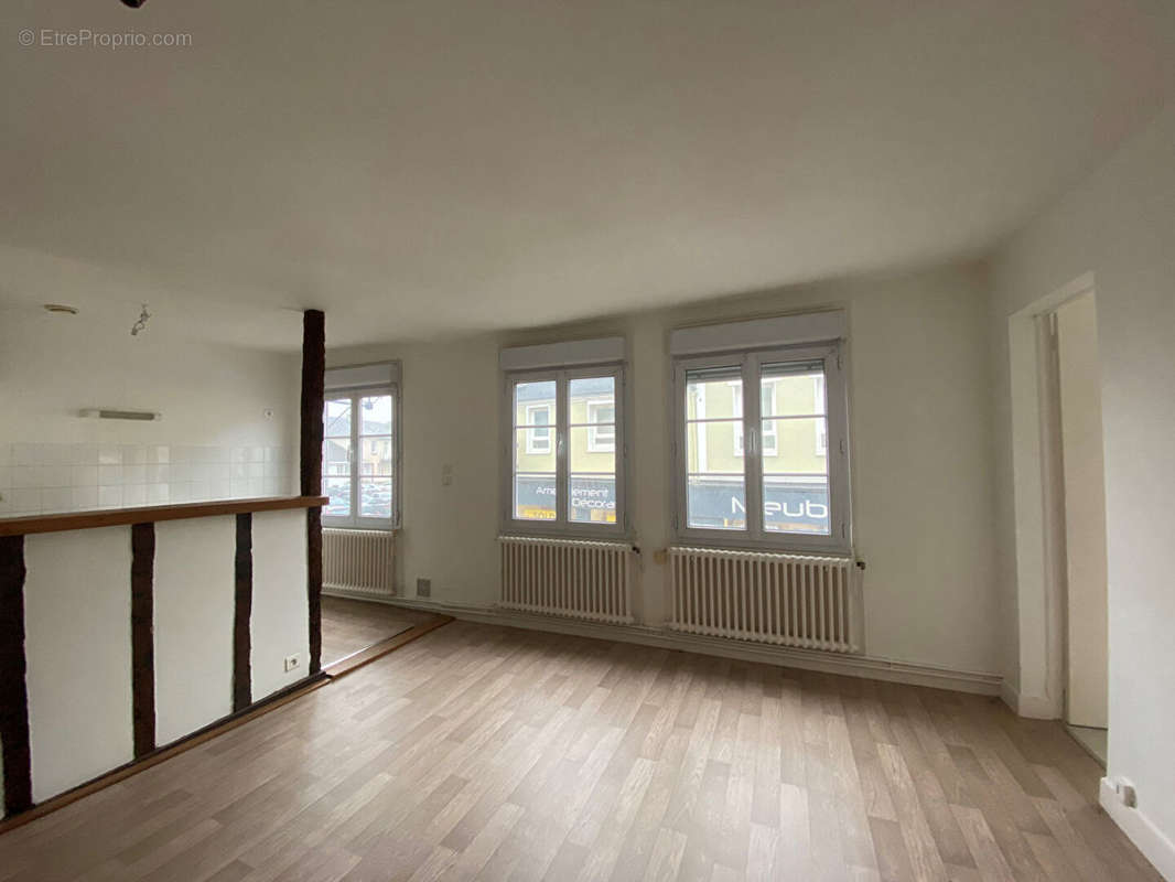 Appartement à BROU