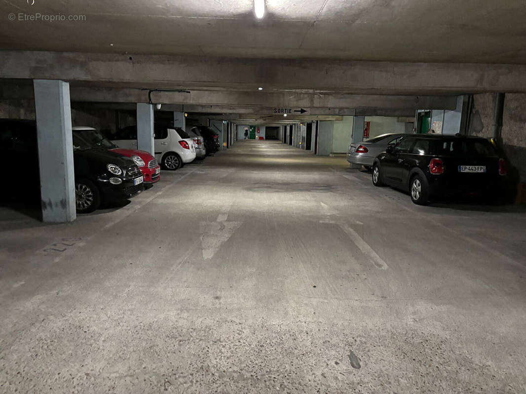 Parking à TOURS