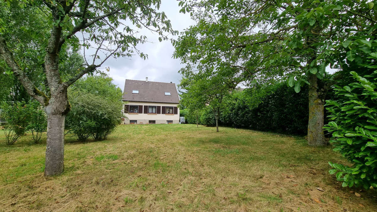 Maison à NEUILLY-EN-THELLE