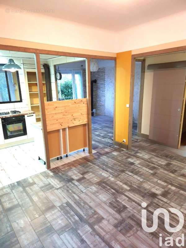 Photo 3 - Appartement à BELLERIVE-SUR-ALLIER