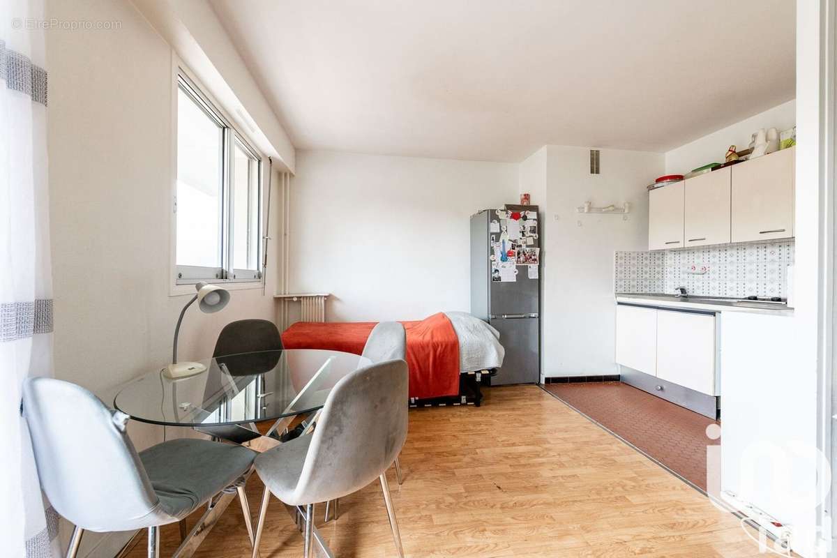 Photo 4 - Appartement à LE PERREUX-SUR-MARNE