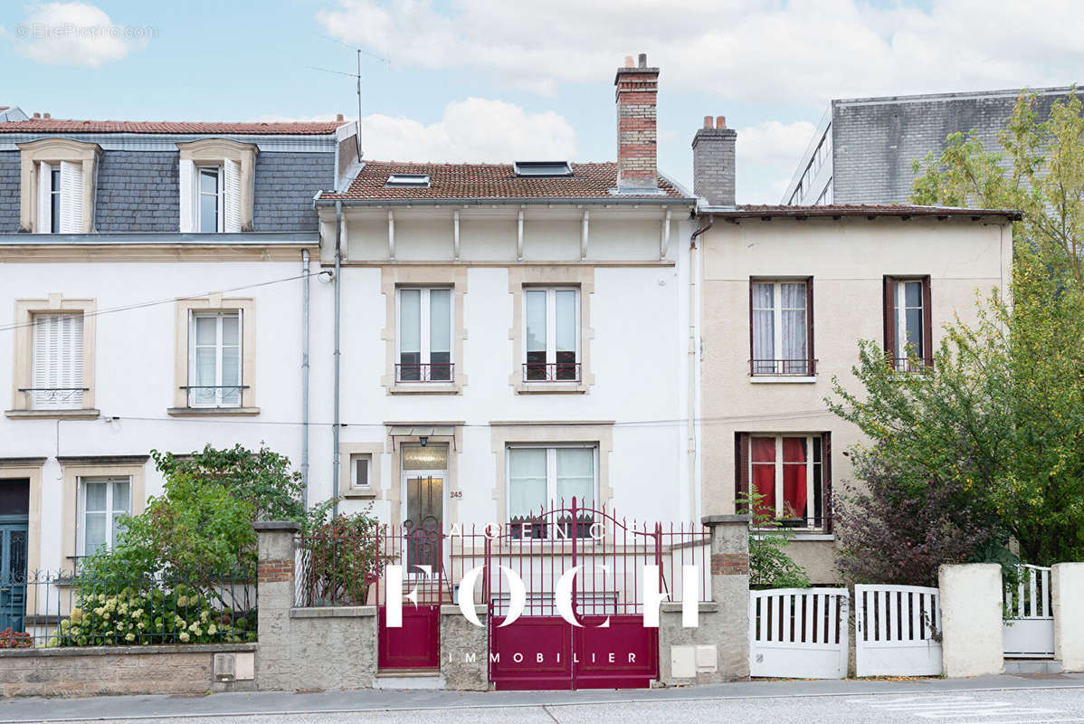 Maison à NANCY