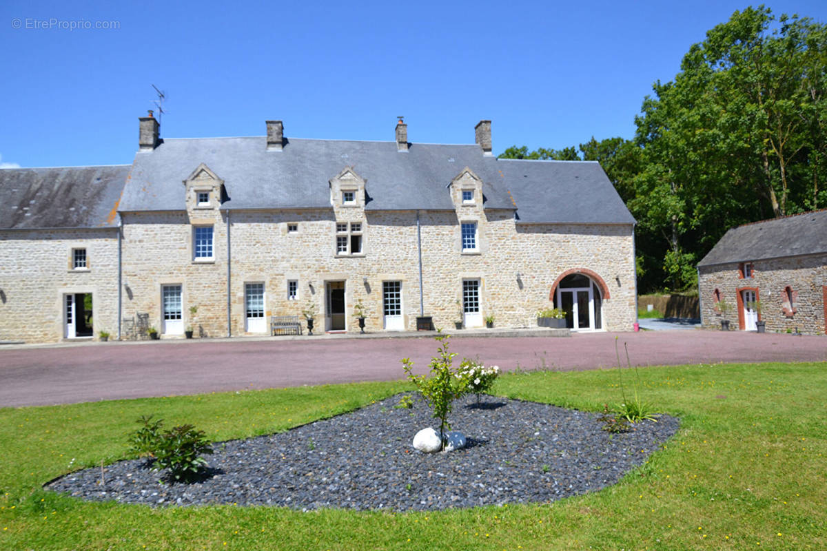 Maison à PICAUVILLE