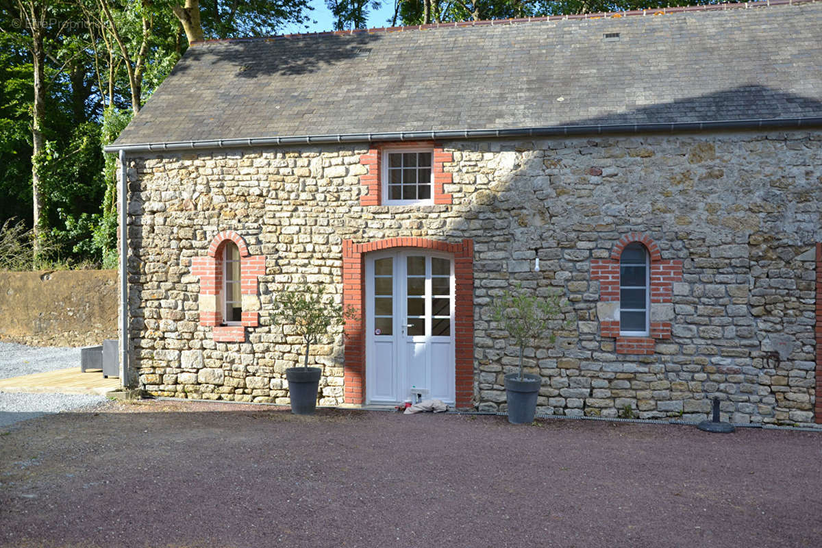 Maison à PICAUVILLE