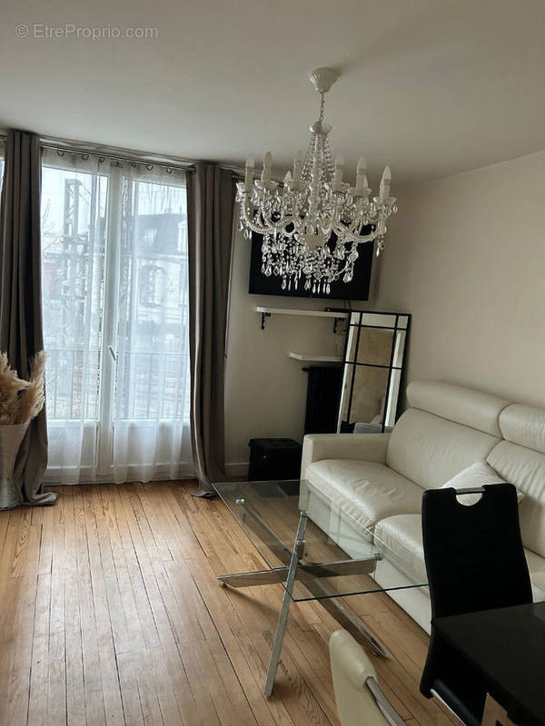 Appartement à ASNIERES-SUR-SEINE